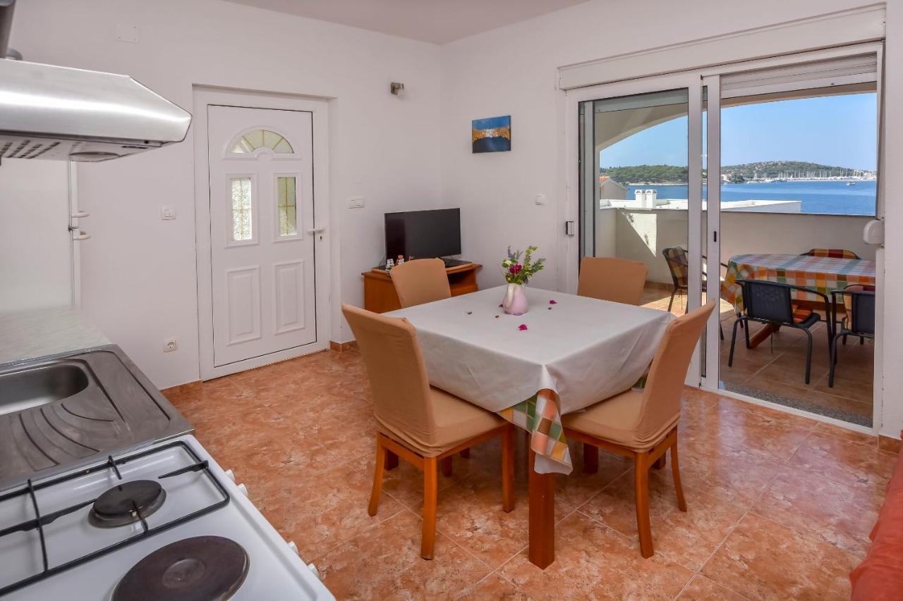 Apartments Markovic Rogoznica  Pokoj fotografie