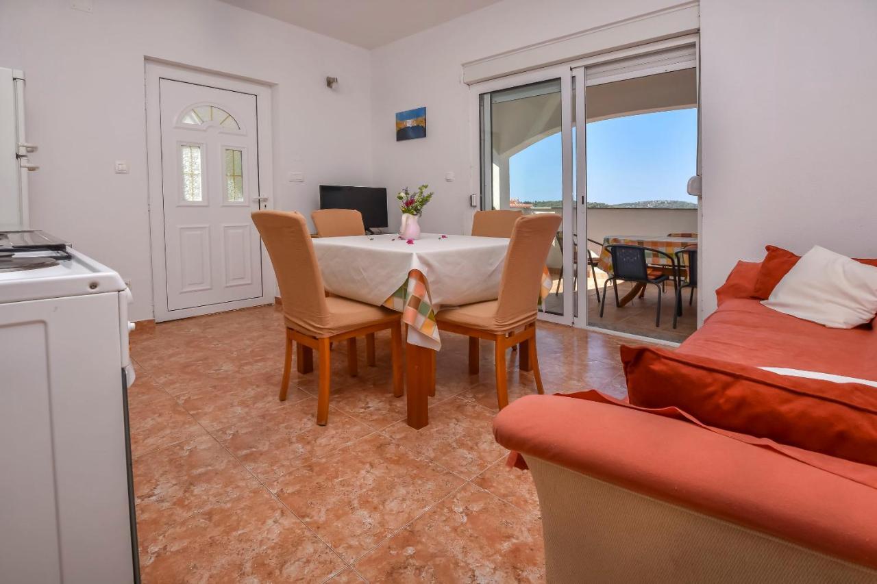 Apartments Markovic Rogoznica  Pokoj fotografie
